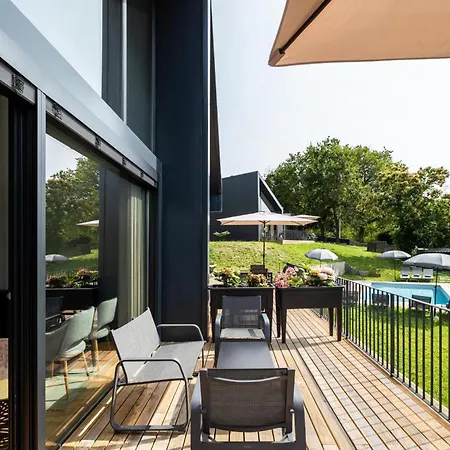 Casas Bouro 1 Casa Hortencias 샬레 테라스 드 부로