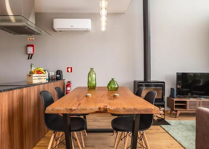 Casas Bouro 1 Casa Hortencias 木屋