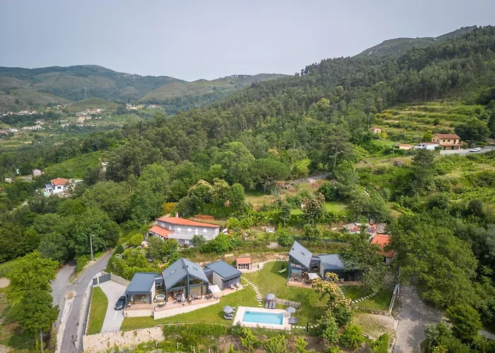 Casas Bouro 1 Casa Hortencias 木屋 *