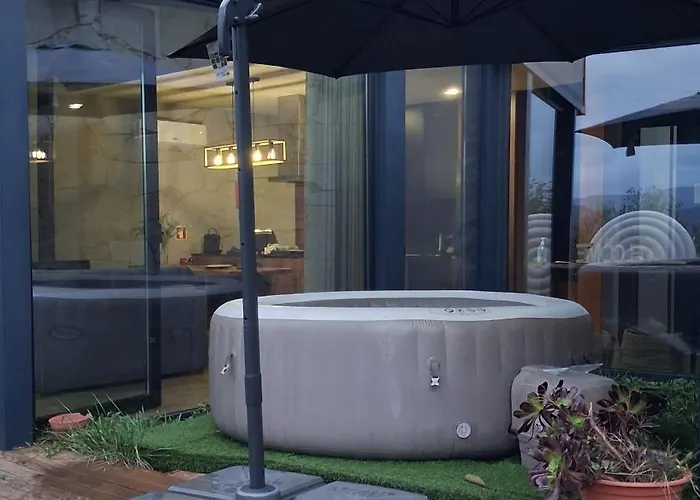 Chalet Casas Bouro 1 Casa Hortencias