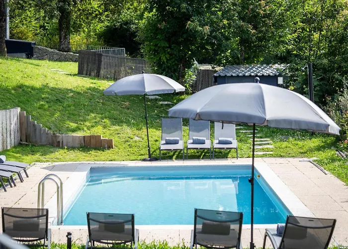 Casas Bouro 1 Casa Hortencias * 特拉什杜博鲁