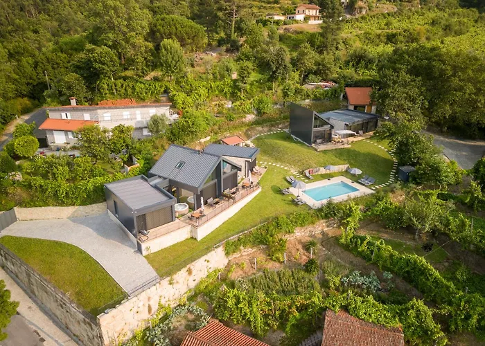 Casas Bouro 1 Casa Hortencias 木屋 *